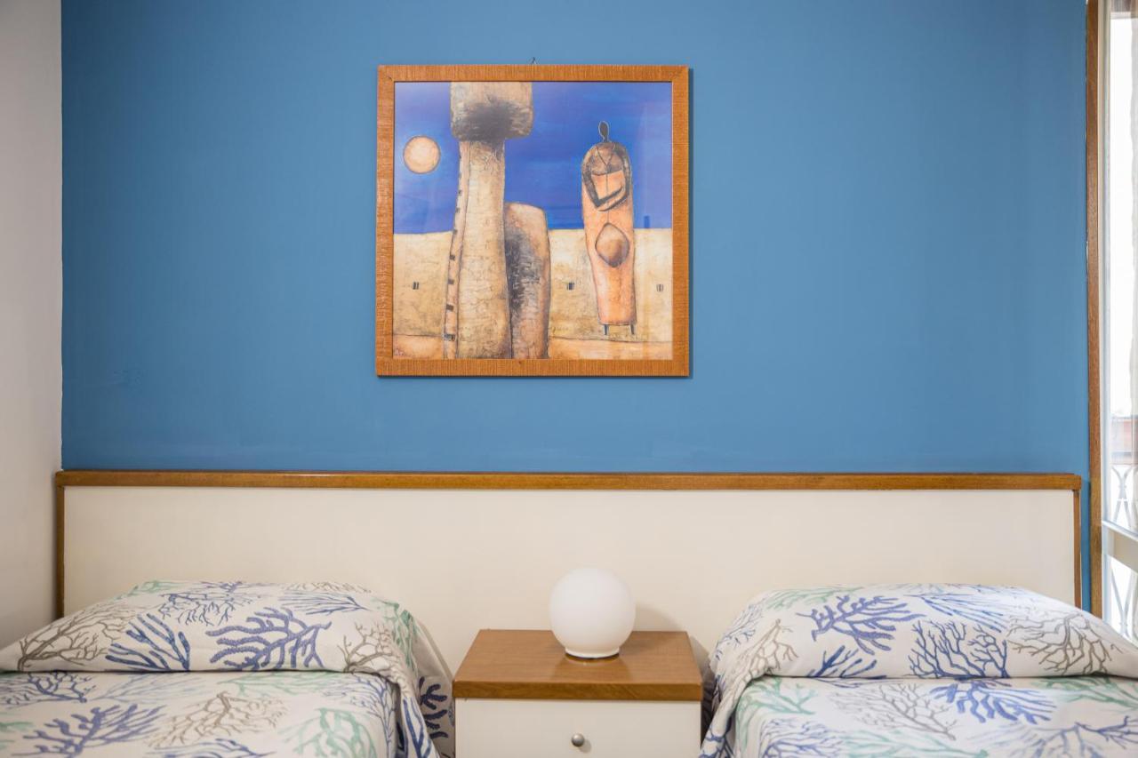 Hotel Clelia Isola di Ustica Extérieur photo