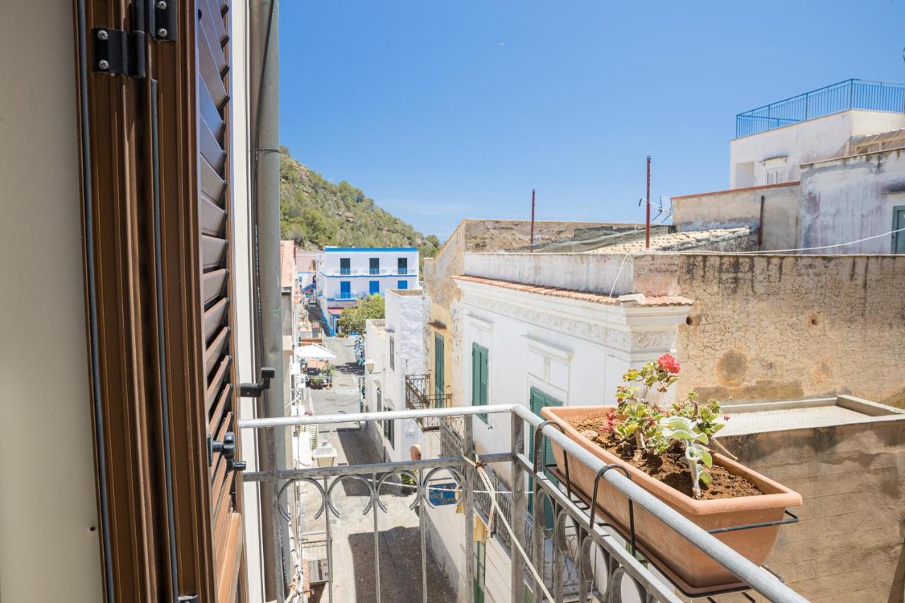 Hotel Clelia Isola di Ustica Extérieur photo