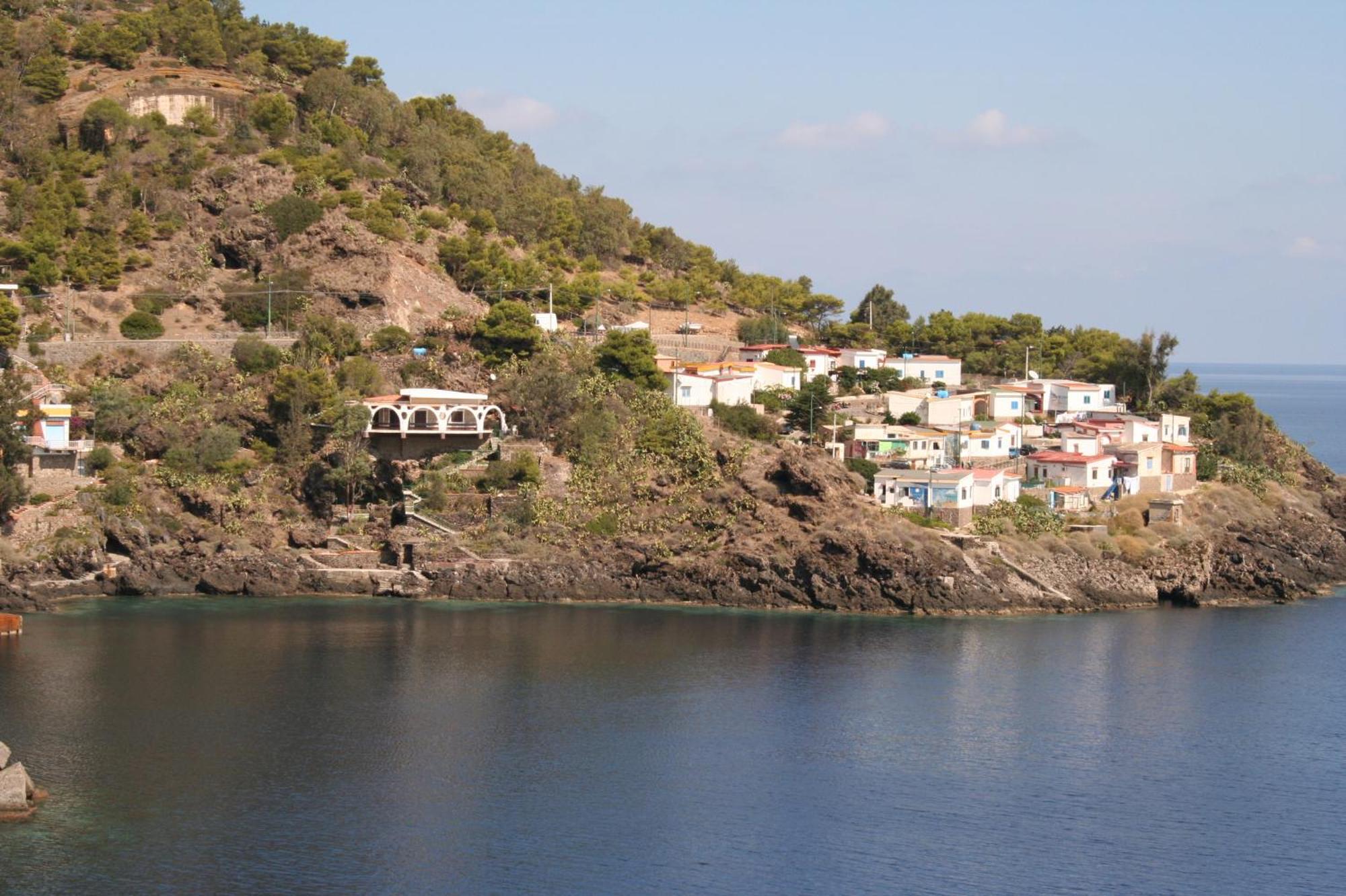 Hotel Clelia Isola di Ustica Extérieur photo