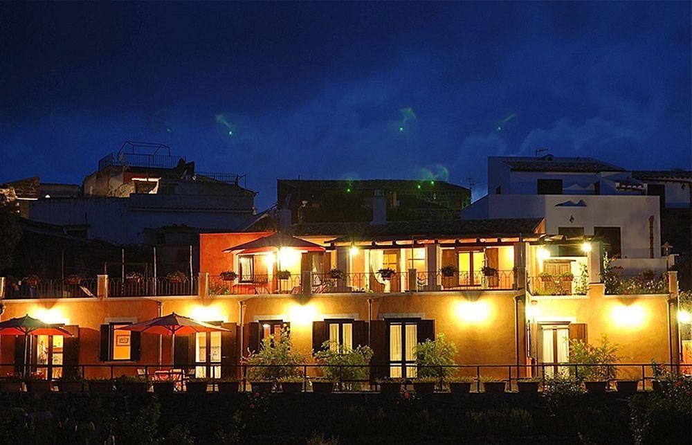 Hotel Clelia Isola di Ustica Extérieur photo